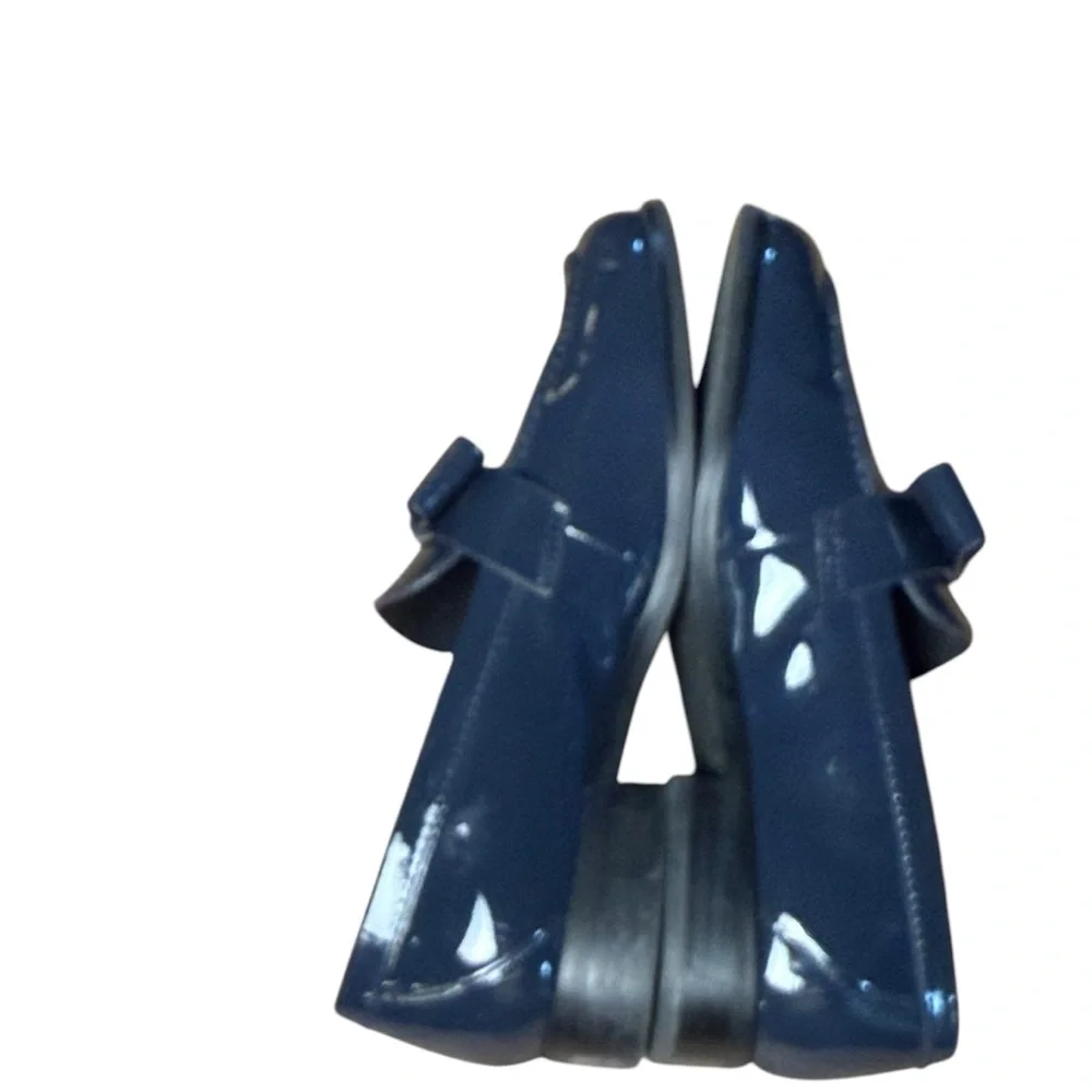 STUART WEITZMAN navy patent leather bow loafers womens  7B classic preppy chic - Picture 8 of 9